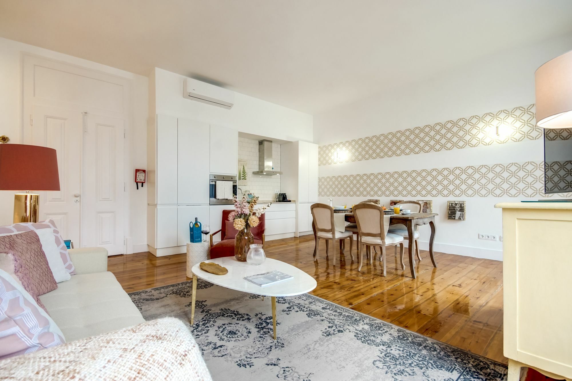 Sweet Inn Apartment - Chiado Luxury Lisboa Екстериор снимка